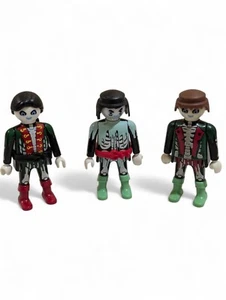 VINTAGE 1993 PLAYMOBIL GHOST PIRATES - Set of 3 - Picture 1 of 8