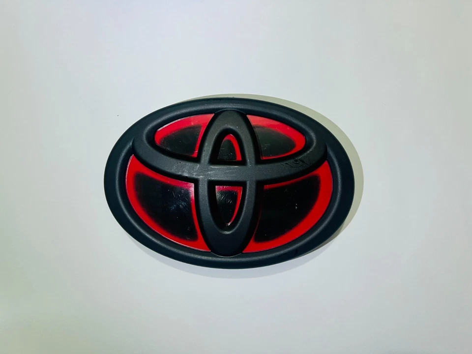 12-17 NEW TOYOTA CAMRY FRONT GRILLE CHROME BLACK EMBLEM 2013 2014 2015 2016 2017 - Image 1 of 4