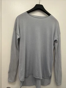 Marc Cain feiner Pullover mit Hotfixsteinchen - N4 (38-M), hellblau - NP 229€ - Bild 1 von 10