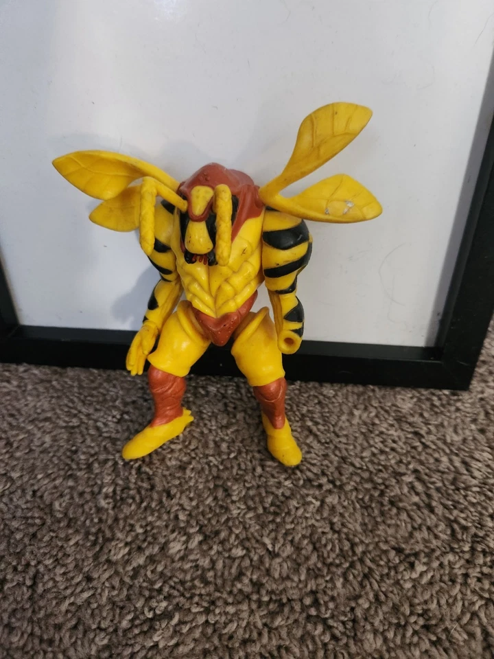 1994 Mighty Morphin Power Rangers Evil Space Aliens Grumble Bee 6" Action Figure - Image 1 of 4