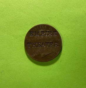 "EMPIRE THEATRE" 10 CENTISSIMI EMANUELLE ITALIA - BRONZE COIN. - Picture 1 of 2