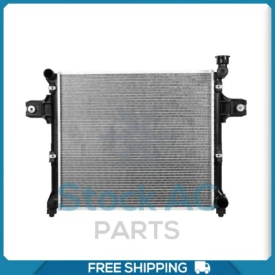 Radiador para Jeep Commander, Grand Cherokee 5,7 L - 2005 2006 2007 2008 2009 2010 Foto 1 de 4