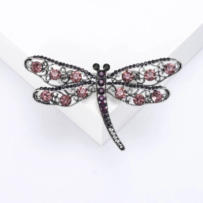 Broche libélula de diamantes de imitación ahuecados y alfiler creativo de insectos de diamantes de imitación Foto 1 de 4