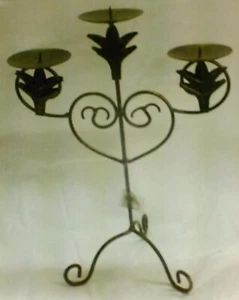 NEW METAL CANDLEHOLDER 3 PILLAR - Picture 1 of 1