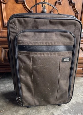 HARTMANN Brownn Expandable Two Wheeled Luggage Bag 24"x14"x9" - Image 1 of 4
