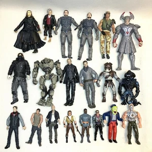 Lotto misto action figure film e tv Neca Mcfarlane più vintage e moderne - Foto 1 di 11