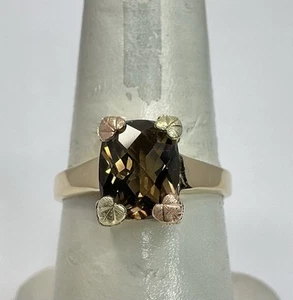 ANELLO BLACK HILL GOLD C CO. 10K FANTASIA QUARZO FUMÉ SFACCETTATO MISURA 7 3/4 (J1379) - Foto 1 di 12