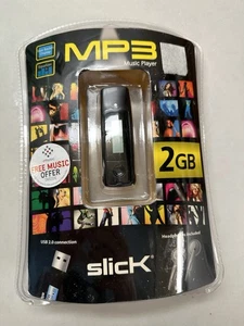 Vintage 2009 Slick MP3 Player 2GB – New Old Stock – Works! USB 2.0 Bundle - Picture 1 of 7