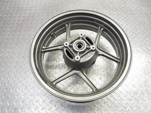 Llanta trasera recta Kawasaki ZR750 Z750S 2005 05-06 17X5,5 OEM - Imagen 1 de 14