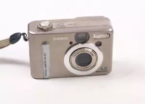 Casio Kompakt Digitalkamera QV-R4 Silber Optischer Zoom 3x 4MP - Bild 1 von 3