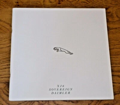 1990 Jaguar Daimler Sovereign Promotional Sales Brochure - Image 1 of 4