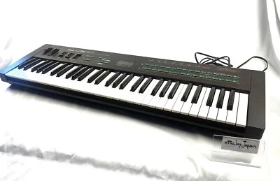 Yamaha DX21 FM Digital Keyboard Synthesizer Tested Black LED Display DX-21 - Image 1 of 4