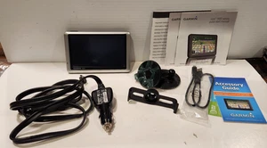 Garmin Nuvi 1490T 5" Sat Nav Bluetooth Lifetime Traffic Alerts Bluetooth - Picture 1 of 9