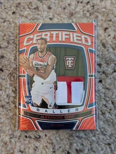 2024-25 Totalmente Certificato Baller 2 Colori Patch Alexandre Sarr Rosso Rookie RC/75 - Foto 1 di 2