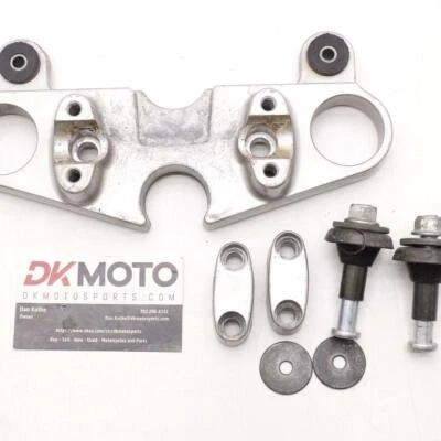 Suzuki GS500F 2005 horquillas OEM abrazadera de árbol triple superior R9.BX2 Foto 1 de 4