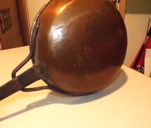 ANTIQUE HEAVY Hand Forged Copper PAN SKILLET 1920-30S --X171 - Picture 1 of 5