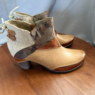 Botas al tobillo Elite by Corkys RAGS2 de cuero con retazos coñac y tostado para mujer 7 Foto 1 de 4