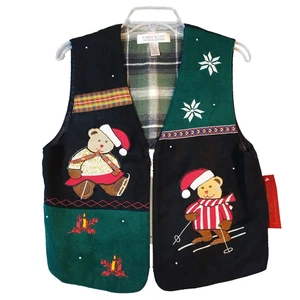 Karen Scott Vest Size M Christmas Bears Skiing Winter Holiday V-Neck Zip NWT - Picture 1 of 11