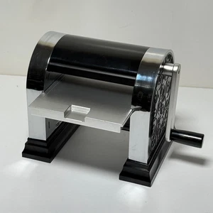 Quickutz Revolution Tabletop Die Cutting System No Accessories - Picture 1 of 6