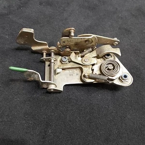 Porsche 911 964 Door Lock Latch Passenger Side 87 - 94 year 96453105403 Right Sd - Imagen 1 de 4