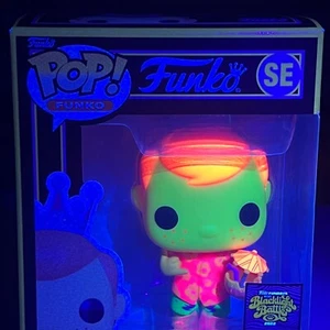 Funko Pop Freddy Summertime Fundays Blacklight Battle 2022 LE 500 Piezas SE - Imagen 1 de 9