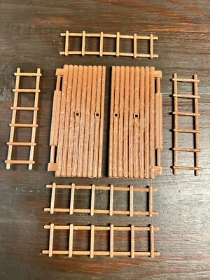 Timpo - Wild West Outpost Gates/ Ladders - US 7th Cavalry - 1970's - image 1 of 2