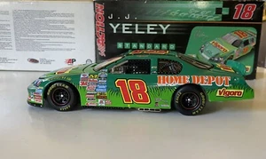 J.J. Yeley #18 Vigoro 2006 Monte Carlo SS Standard Paint Scheme 1:24 scale - Picture 1 of 7