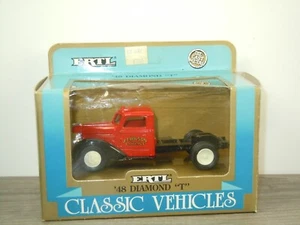 1948 Diamond T - ERTL 1:43 in Box *66307 - Bild 1 von 2