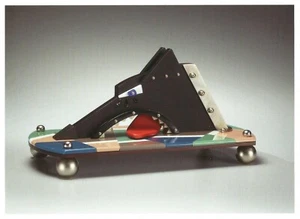 Postcard Dan Dailey "Sick as a Dog" Art Glass Sculpture Toledo Museum Art MINT - Picture 1 of 1