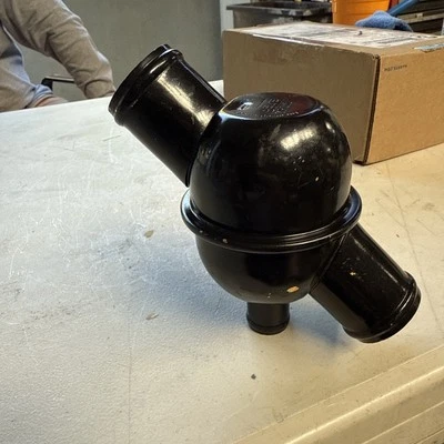 Termostato BEHR 71 clo 1964-1969 Maserati Mistral 3500GT Sebring NOS.  Foto 1 de 4