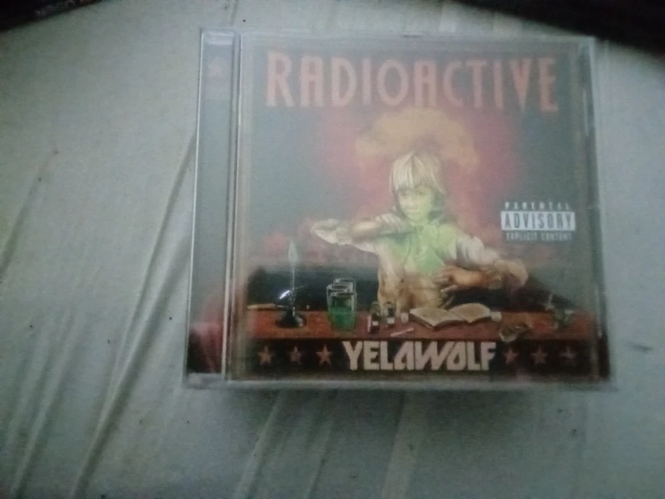 Yelawolf - Radioactive - Bild 1 von 1