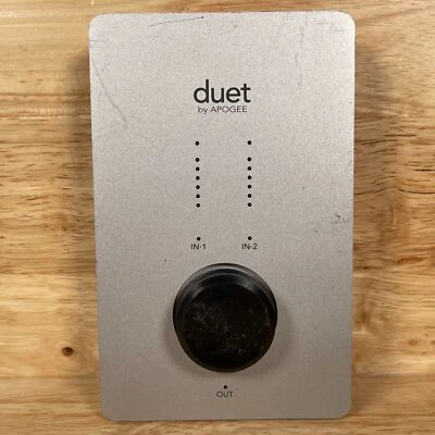 Apogee Duet Silver Portable Two-Channel 600mA Compact Firewire Audio Interface - Image 1 of 4