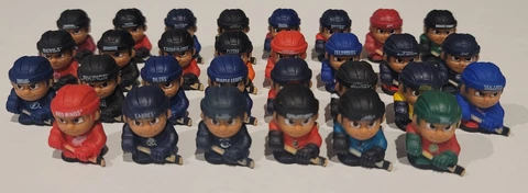 Teenymates NHL Series 1 - Choose Your Team! Cover