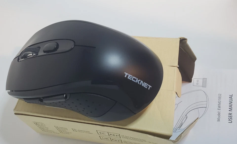 TECKNET Wireless Mouse 6 Buttons Model# EWM01832 Black - Image 1 of 3