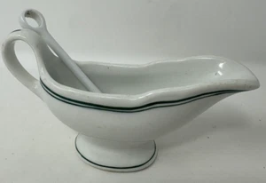 VINTAGEWHITE CHINA GRAVY/SAUCE BOAT GREEN Trim Glass Spoon Shenango PA - Picture 1 of 4
