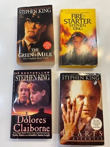 Stephen King 4 Book Bundle Green Mile, Dolores Claiborne, Firestarter, Heart - Foto 1 di 10