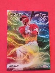MIKE TROUT 2025 TOPPS CHROME LIGHTNING LEADERS REFRACTOR SP - Picture 1 of 3