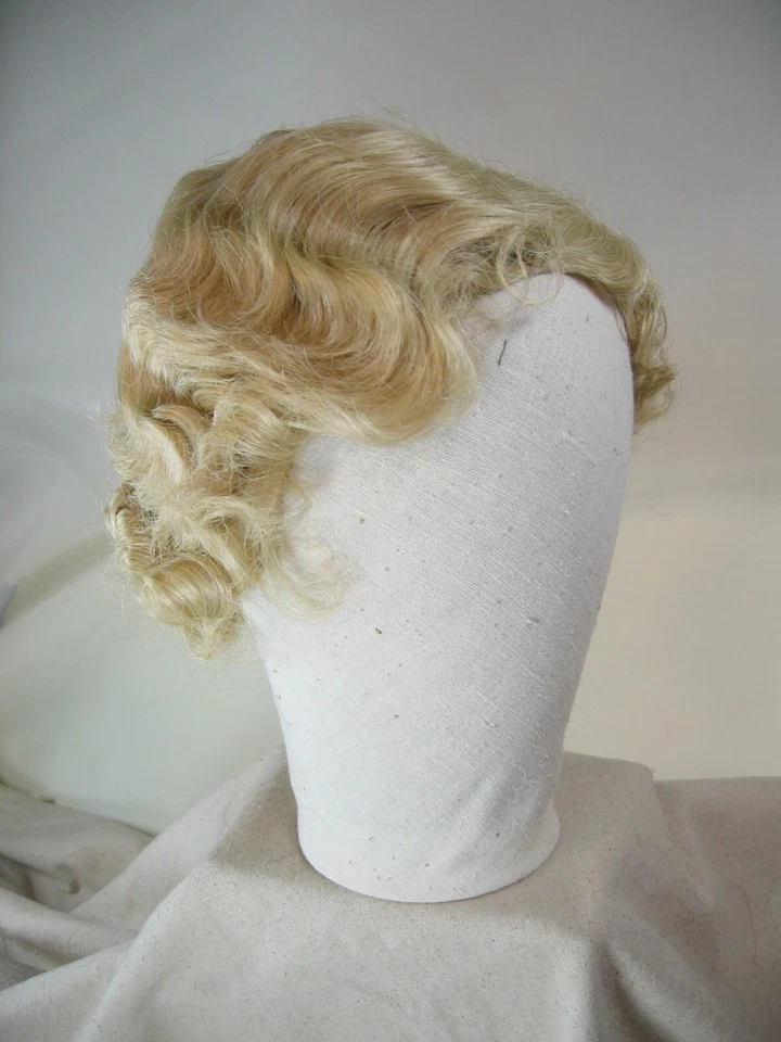 Парик в стиле Fingerwave «Гэтсби» от Lacey 3 каштановый 1 блондинка 2 черные синтетические волокна - Изображение 1 из 1