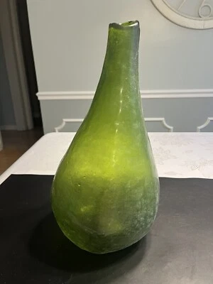 "Florero grande de 15"" Pier 1 Imports calabaza de vidrio verde aguacate" Foto 1 de 4