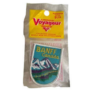 Parche bordado vintage años 70 Voyager Banff Canadá coser esquí viaje montañas - Imagen 1 de 2