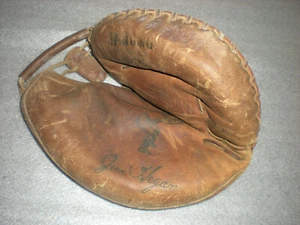 Vintage Spalding Jim Hegan 12-745 Catchers Baseball Glove Mitt Made USA - Picture 1 of 14