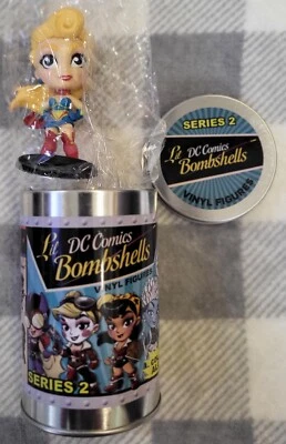 Figura Bombshells Lil DC Comics Serie 2 SUPERGIRL Foto 1 de 3