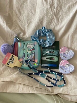 Be Your Own Hero Pack (6-piece set) - Image 1 of 4