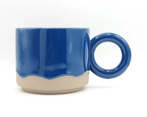 Blau tropfendes Feuer glasiertes Design 16 Unzen Kaffeebecher minimalistisch von Room Essentials  - Bild 1 von 8