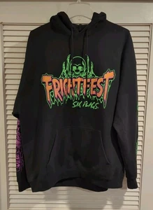 Six Flags Fright Fest Adult Black Sweatshirt Hoodie Size XL X-Large Halloween - Picture 1 of 7
