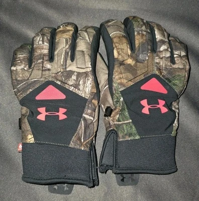 Under Armour Cold Gear Infrared RealTree Max5 Gloves Size Small / Medium - Image 1 of 3