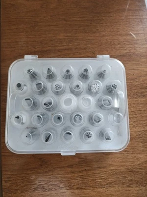 Puntas para decoración de pasteles Wilton Inc. de 25 piezas  Foto 1 de 3