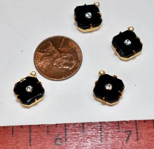 VINTAGE 4 TIEFSCHWARZE achteckige/quadratische ANHÄNGER mit STRASSSTEINE besetzt in Messing 10 mm - Bild 1 von 2
