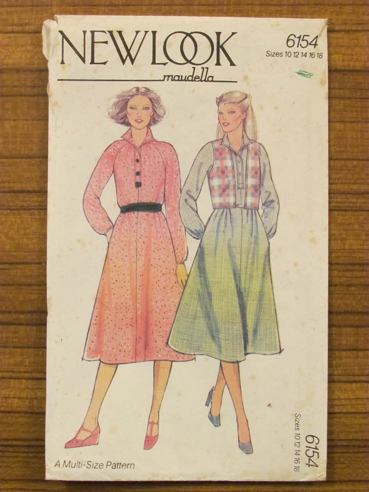 NEW LOOK (maudella) - 6154 LADIES DRESS FLARED BUTTONS RAGLAN VEST 10-18 UNCUT  - Image 1 of 2