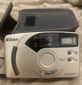 TESTED VTG Nikon AF240SV 240 Auto 35mm Vintage Film Point & Shoot Camera W/ Case - Picture 1 of 4